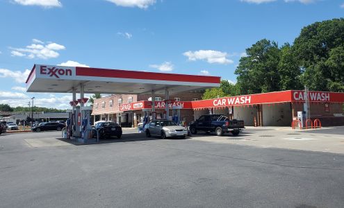 Waldorf Exxon / sparkle Carwash