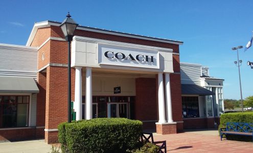 COACH Outlet