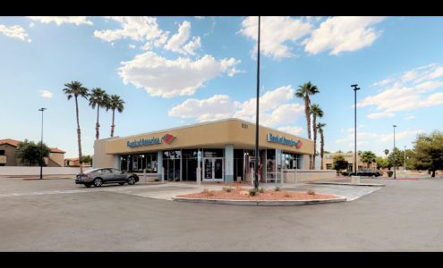 Bank of America (with Drive-thru ATM)