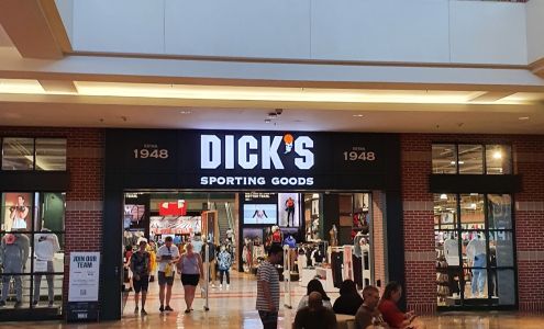 DICK'S Sporting Goods