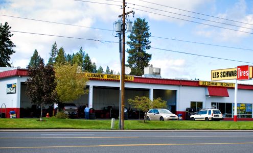 Les Schwab Tire Center