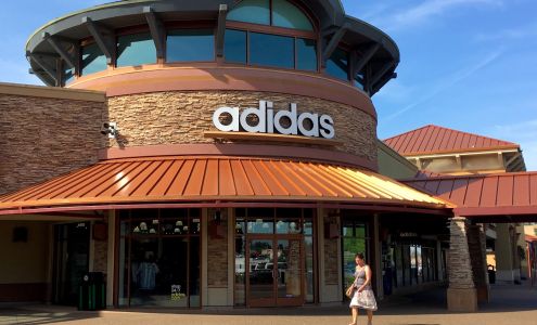 adidas Outlet Store Woodburn
