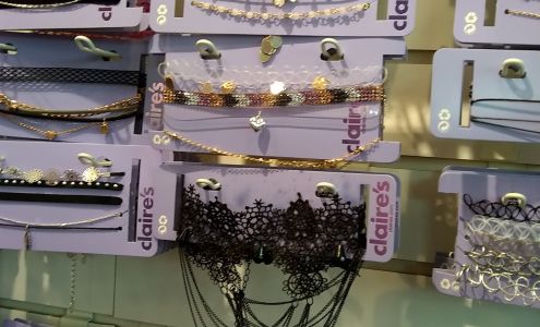 Claire's