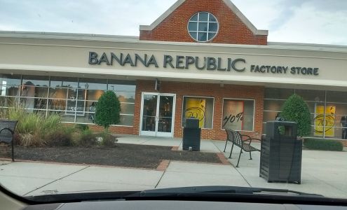 Banana Republic Factory Store