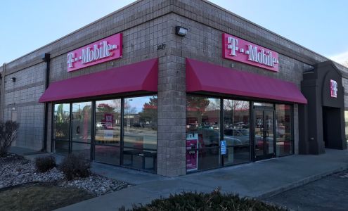 T-Mobile Authorized Retailer