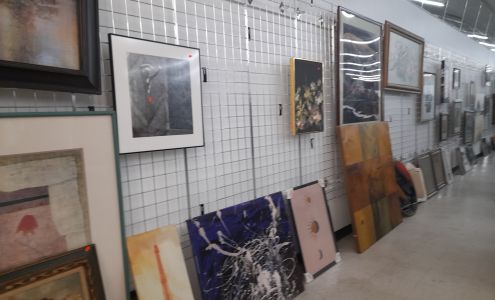 The Salvation Army Thrift Store Middle Village, NY