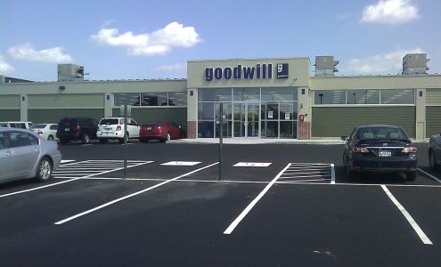 Goodwill Store: Manchester