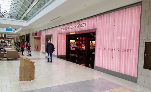 Victoria's Secret & PINK by Victoria's Secret