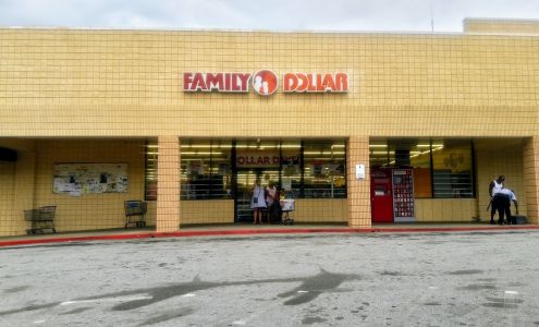 Family Dollar Red Oak