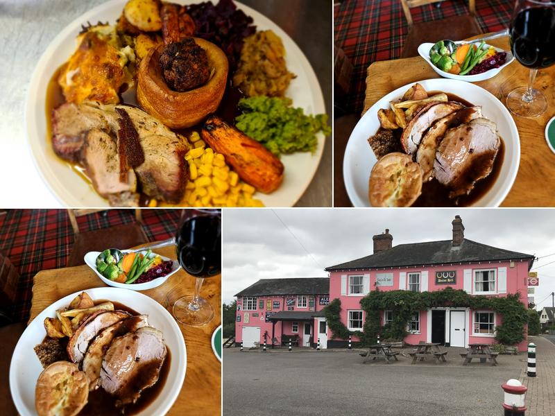 The Three Horseshoes