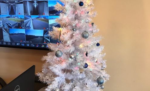 U-Haul Neighborhood Dealer