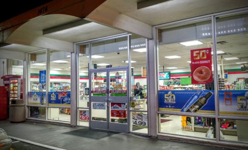 7-Eleven