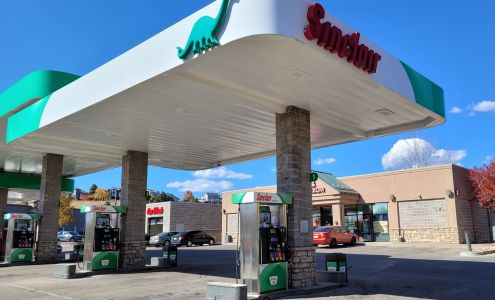 Sinclair Gas Station