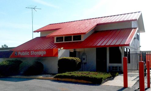 Public Storage