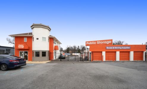 Public Storage