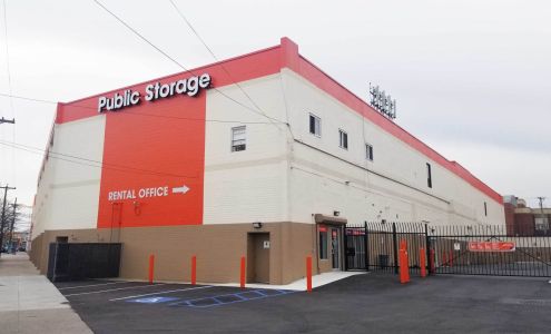 Public Storage