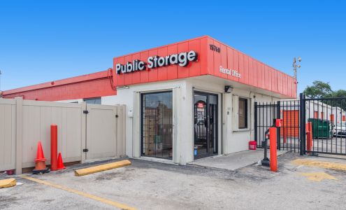 Public Storage