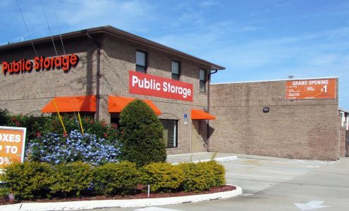 Public Storage