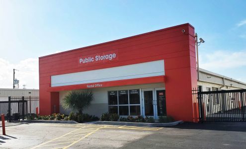 Public Storage