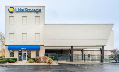 Life Storage - Orland Park