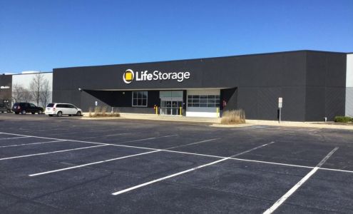 Life Storage - Elgin