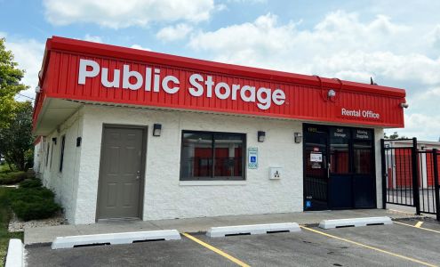 Public Storage