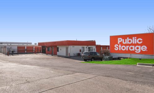 Public Storage