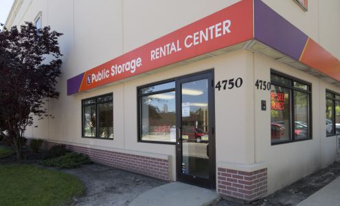 Public Storage