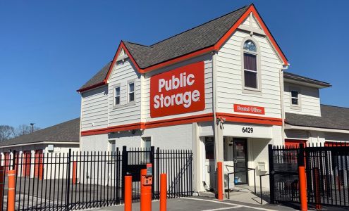 Public Storage