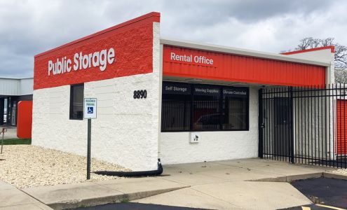 Public Storage