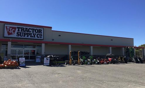Tractor Supply Boonville