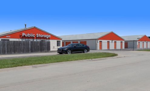 Public Storage