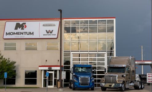 Momentum Truck Group - St. Cloud (I-94) Sales, Service, & Parts