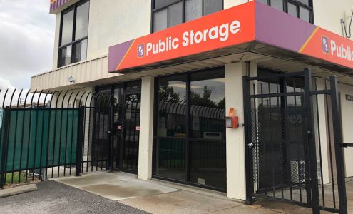 Public Storage