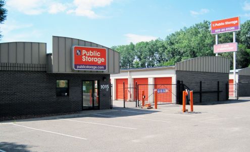 Public Storage