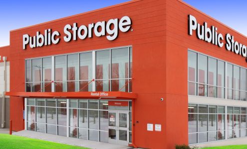 Public Storage