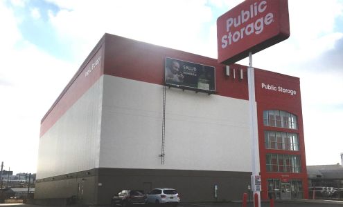 Public Storage