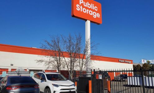 Public Storage