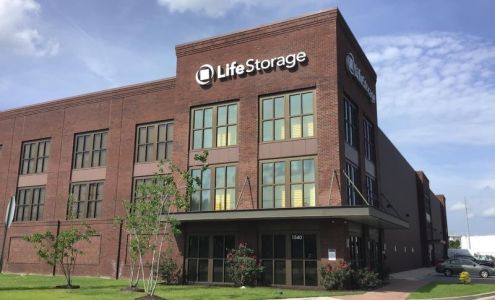 Life Storage - Charleston