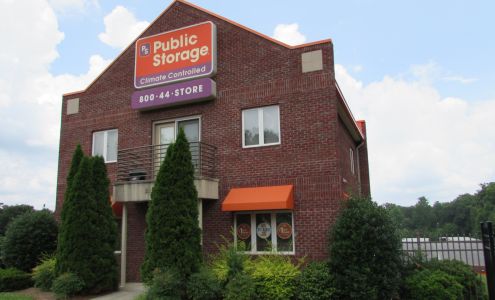 Public Storage