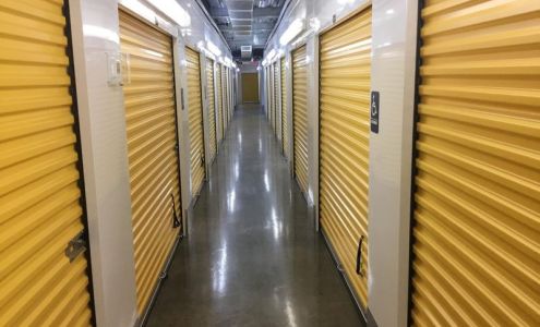 Life Storage - Midlothian