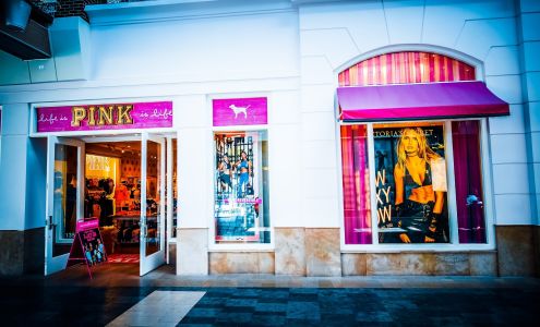 Victoria's Secret & PINK by Victoria's Secret