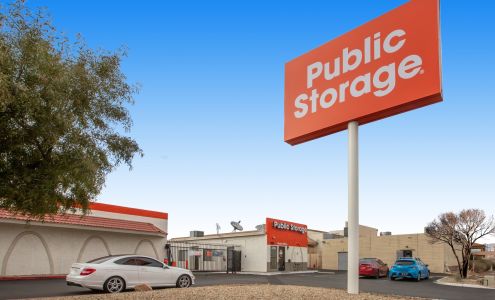 Public Storage