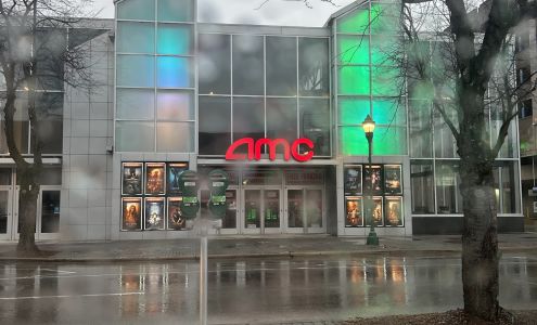 AMC CLASSIC Majestic 12