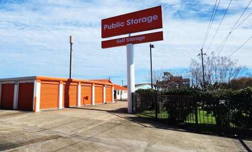 Public Storage