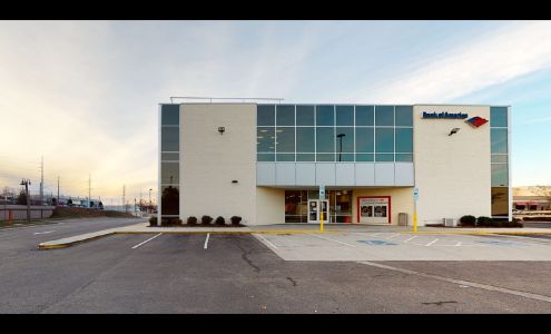 Bank of America (with Drive-thru services)