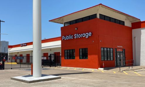 Public Storage