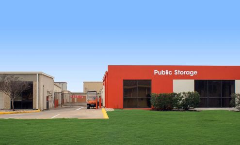 Public Storage