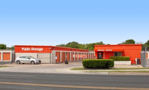 Public Storage