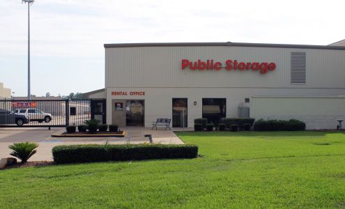 Public Storage